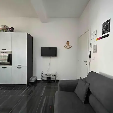 Spacious Minimal Apartamento Gzira